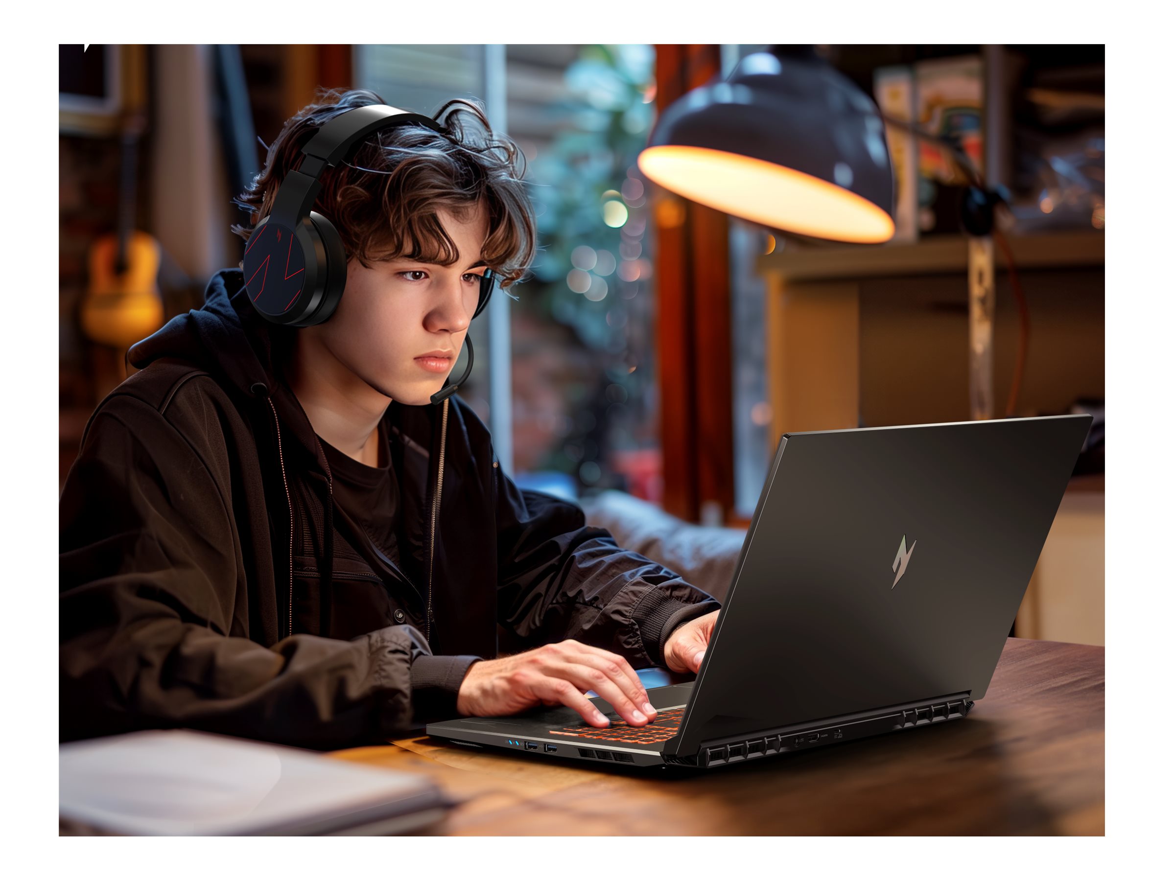 Acer | Nitro V 17 AI ANV17-41-R3C8 | Obsidian Black | 17.3 " | IPS | FHD | 1920 x 1080 pixels | AMD Ryzen 5 | 240 | 16 GB | DDR5 | Solid-state drive capacity 512 GB | NVIDIA GeForce RTX 5050 | GDDR7 | 8 GB | Windows 11 Home | 802.11ax | Bluetooth version 5.3 | Keyboard language US international | Keyboard backlit | Warranty 24 month(s) - Image 12