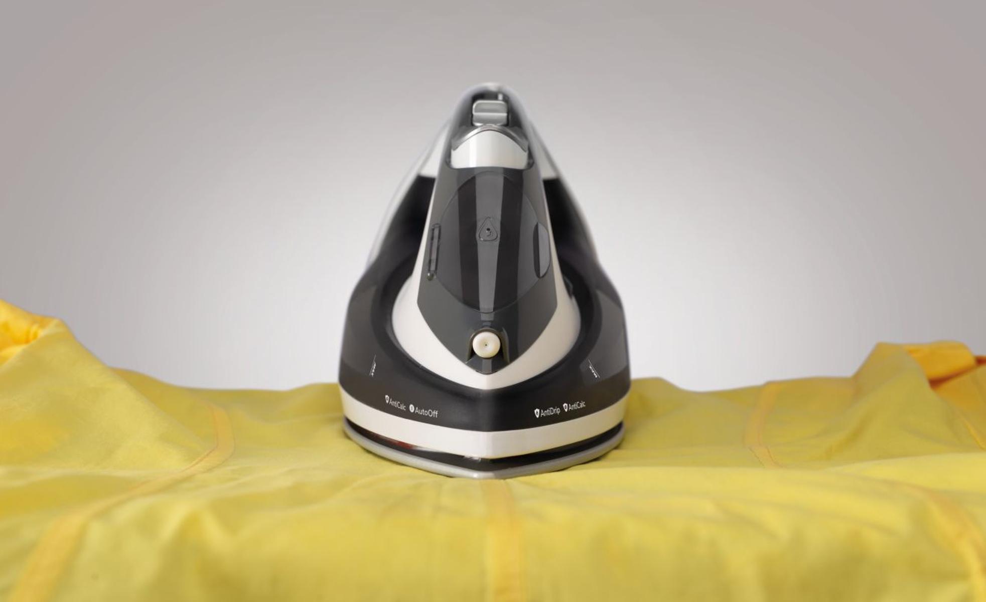 Gorenje | SIH2200DGT | Steam Iron | 2200 W | Water tank capacity 280 ml | Continuous steam 30 g/min | Steam boost performance 90 g/min - Image 4