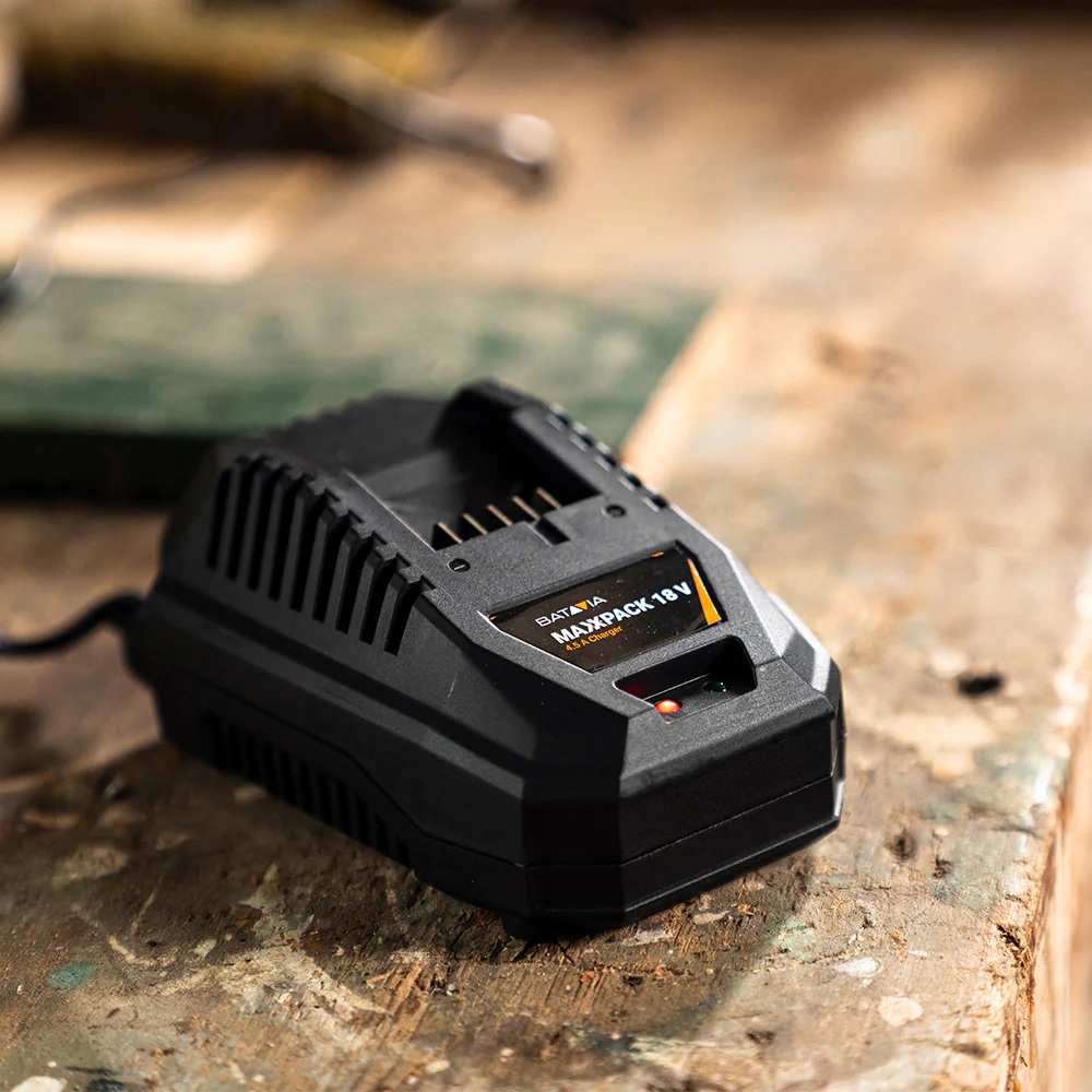 Batavia B.V. | 18V 4.5A Fast Charger - Image 5