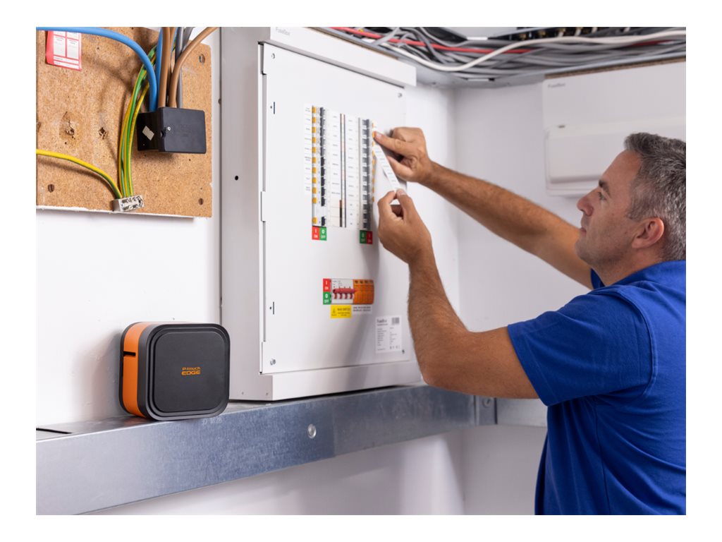 Brother PT-E920BT Mobile Label Printer, USB/Bluetooth, for 36 mm Wide Tape | Brother - Image 13