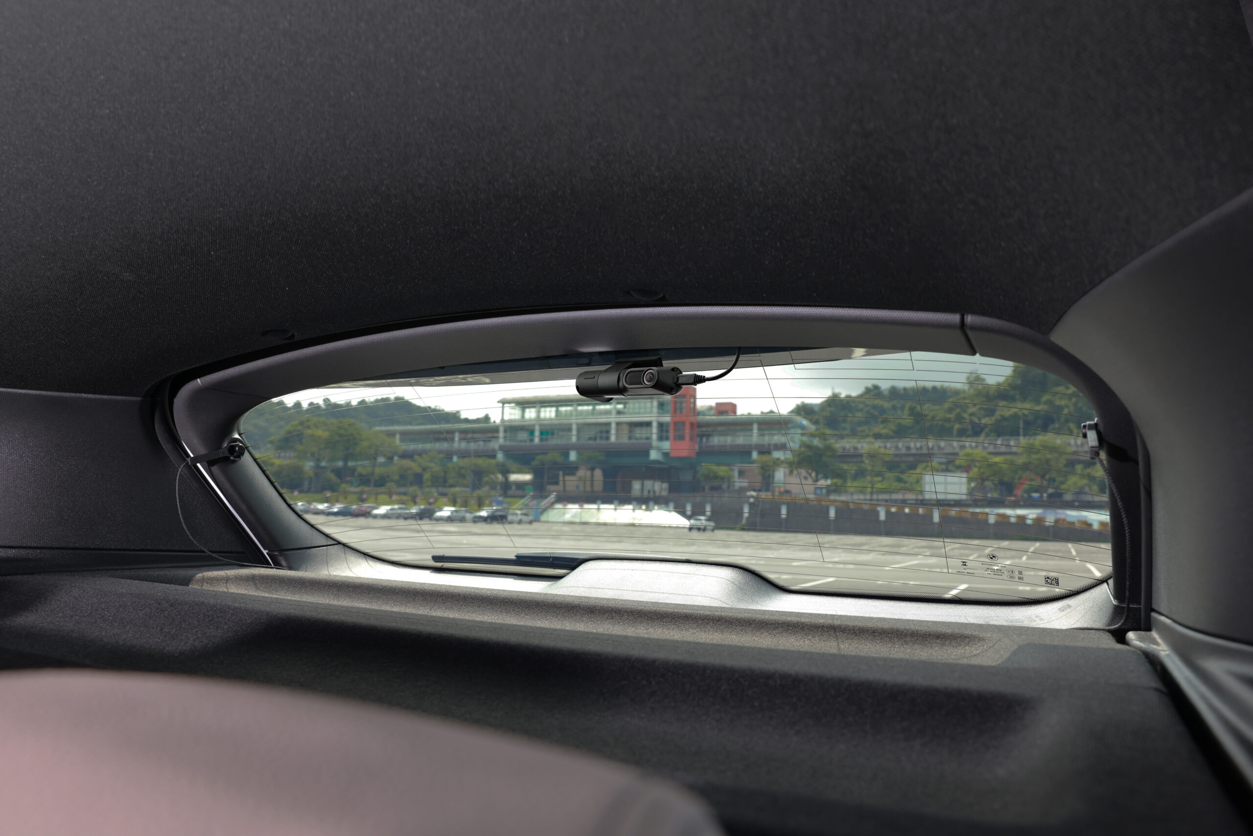 Mio MiVue E80D HDR Dual Rear Camera - Image 12