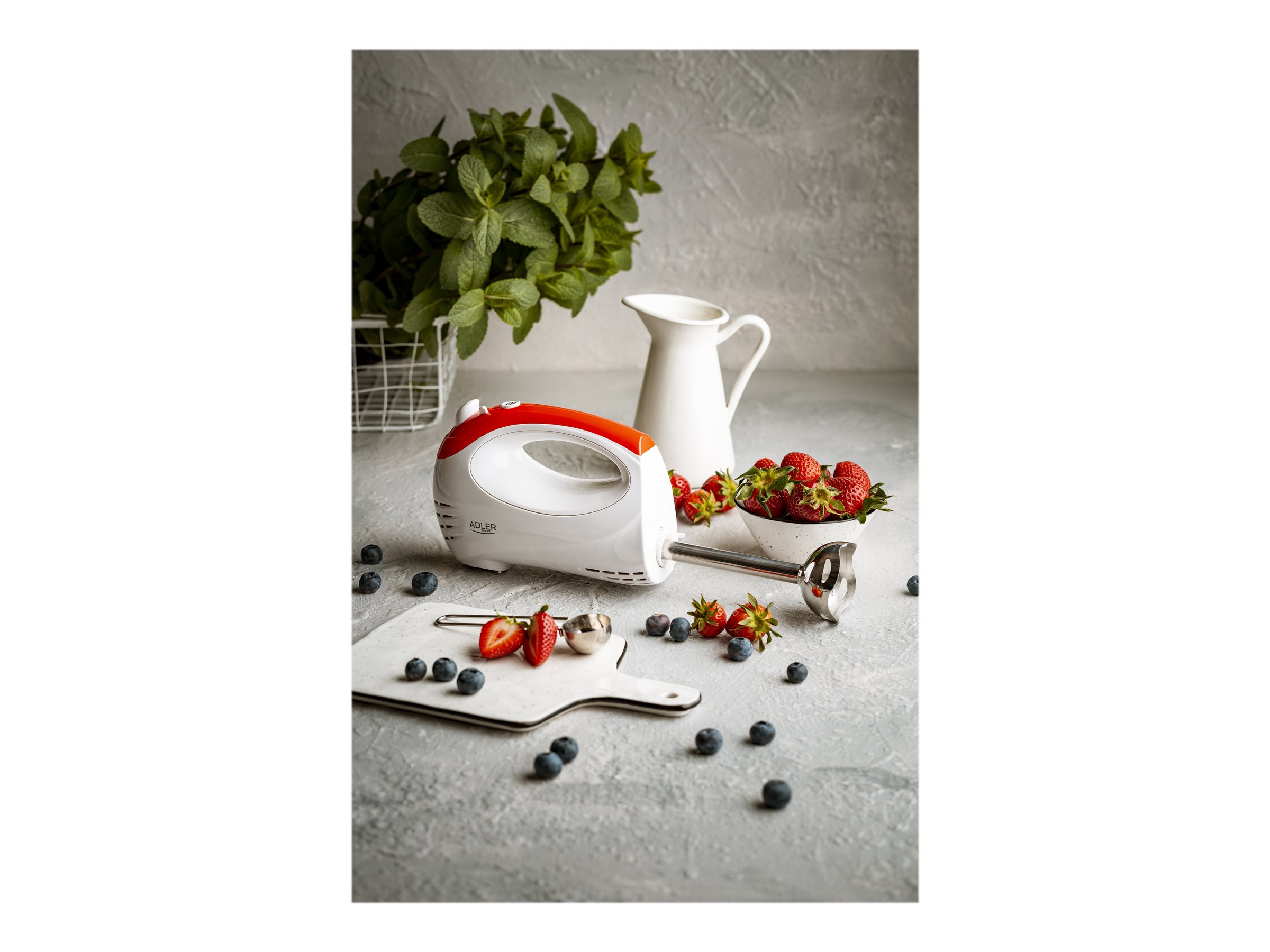 Adler | Mixer | AD 4212 | Hand Mixer | 300 W | Number of speeds 5 | Turbo mode | White - Image 9