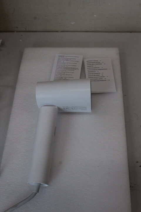 SALE OUT. Xiaomi Handheld Garment Steamer EU | Xiaomi Handheld Garment Steamer EU | Handheld | 1300 W | 0.16 L | White | DEMO, MISSING WATER TANK - Image 2