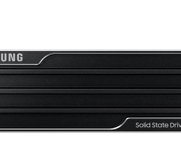 Samsung 9100 PRO | 4000 GB | SSD form factor M.2 2280 | Solid-state drive interface PCIe 5.0x4 | Read speed 14800 MB/s | Write speed 13400 MB/s