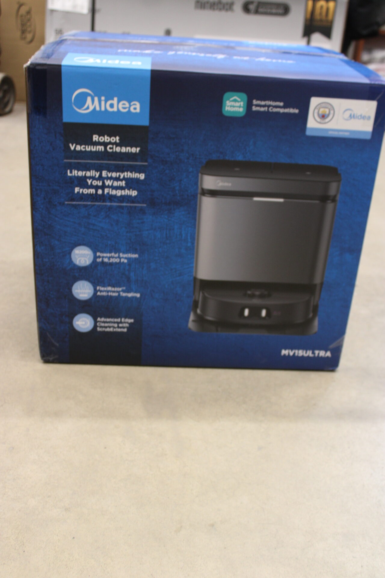 SALE OUT. Midea V15 Robot Vacuum Cleaner | SALE OUT. Midea Robot Vacuum Cleaner | V15 | Wet&Dry | 5200 mAh | Dust capacity 3 L | 16200 Pa | Black | USED, DIRTY, SCRATCHED