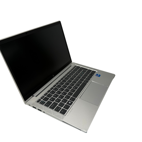 HP Renew | Grade B | EliteBook 830 G8 | 13.3 " | FHD | i7-1165G7 | 16 GB | SSD | 512 GB | Intel Iris Xe Graphics | Windows 11 Pro | Keyboard language Nordic | 12 month(s)