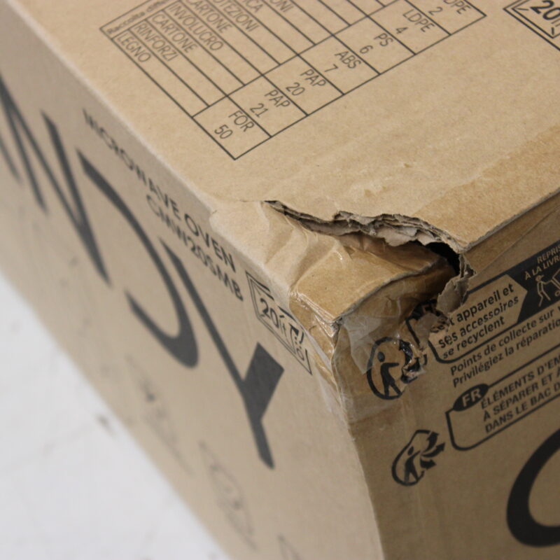 SALE OUT. Candy CMW20SMB Microwave oven, Freestanding, Capacity 20 L, 700 W, Black | Candy Microwave oven | CMW20SMB | Free standing | 20 L | 700 W | Black | DAMAGED PACKAGING, THE GAPS BETWEEN BODY AND THE DOOR DO NOT MATCH - Image 3