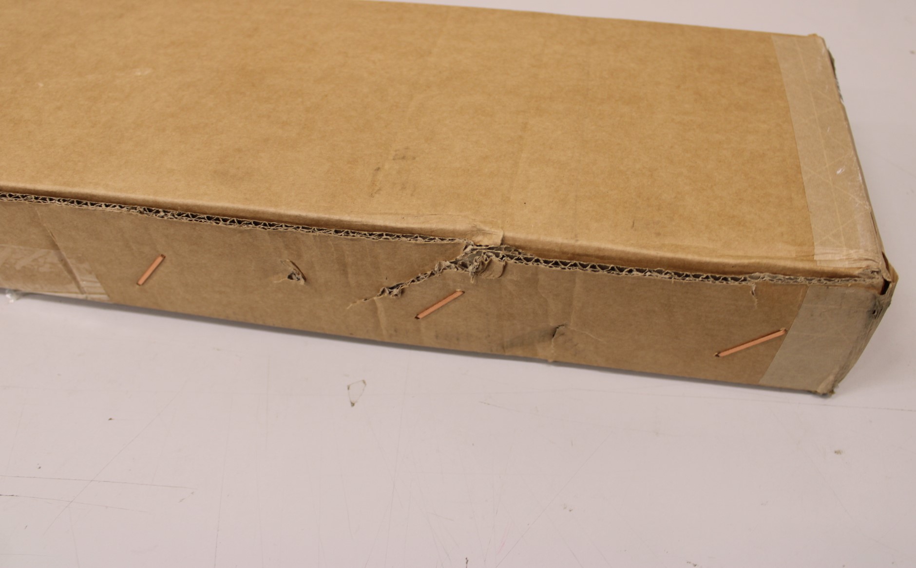 SALE OUT. EDBAK Interface Bar 2200mm | EDBAK Menu Board Mount VWMB2200 | Maximum weight (capacity) 200 kg | DAMAGED PACKAGING, SCRATCHED ON BACK | Black - Image 2