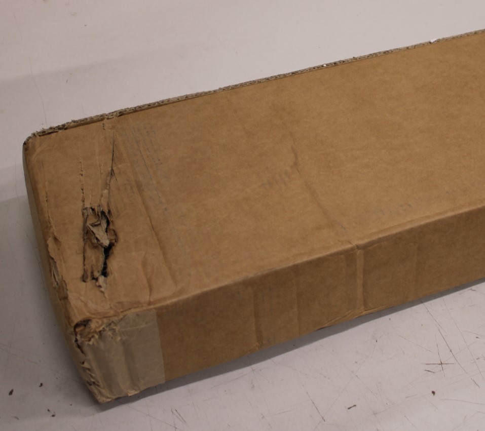 SALE OUT. EDBAK Interface Bar 2200mm | EDBAK Menu Board Mount VWMB2200 | Maximum weight (capacity) 200 kg | DAMAGED PACKAGING, SCRATCHED ON BACK | Black - Image 5