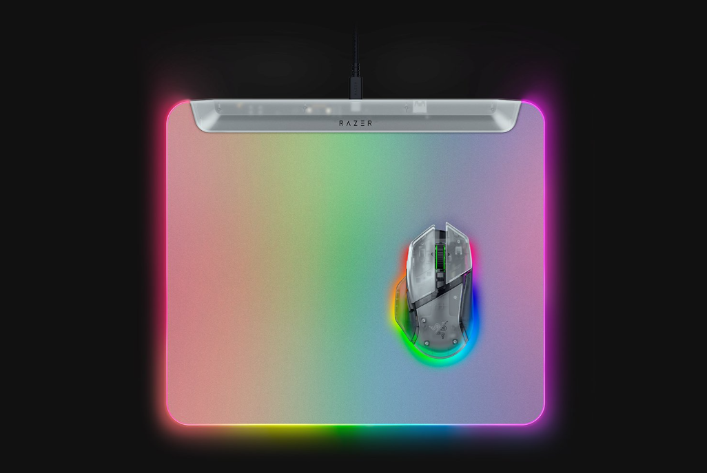 Razer RGB Gaming Mouse Mat | Firefly V2 Pro | Phantom White Edition - Image 6