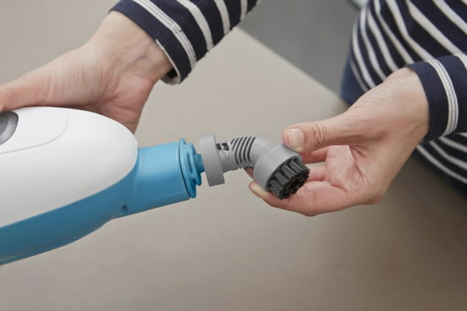 BLACK & DECKER | Steam mop | FSMH13E10-QS | Power 1300 W | Water tank capacity 0.38 L | White/Blue - Image 5