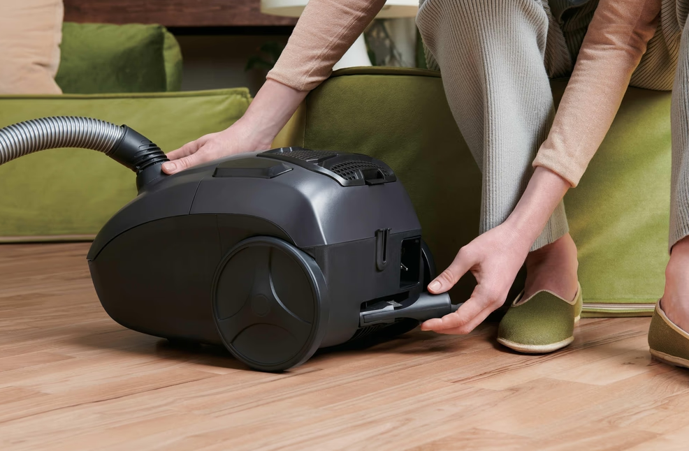 Hoover Vacuum Cleaner | HE120PET 011 | Bagged | Power 700 W | Dust capacity 2.5 L | Iron Grey - Image 14