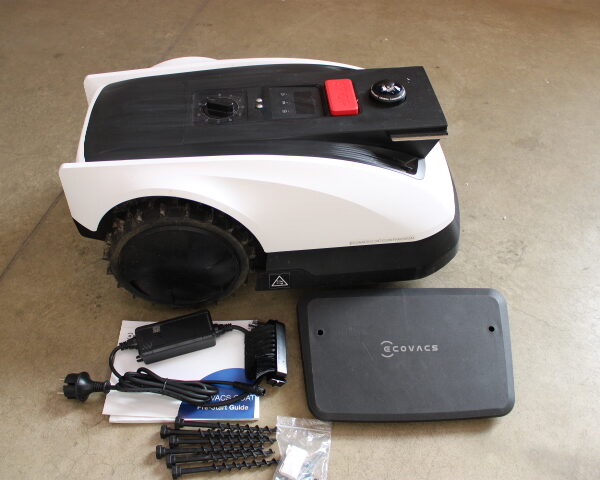 SALE OUT. SALE OUT. Ecovacs | Lawn Mower GOAT O500 Panorama | NO ORIGINAL PACKAGING, USED, DIRTY, SCRATCHED, BENT LID LEG