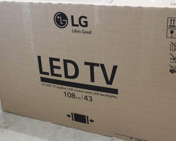 SALE OUT. LG 43UN640S0LD 43“ 3840x2160/300cd/m2/ HDMI RF | SALE OUT. LG USED, MISSING PLASTIC HOLDERS AND ORIGINAL REMOTE CONTROL