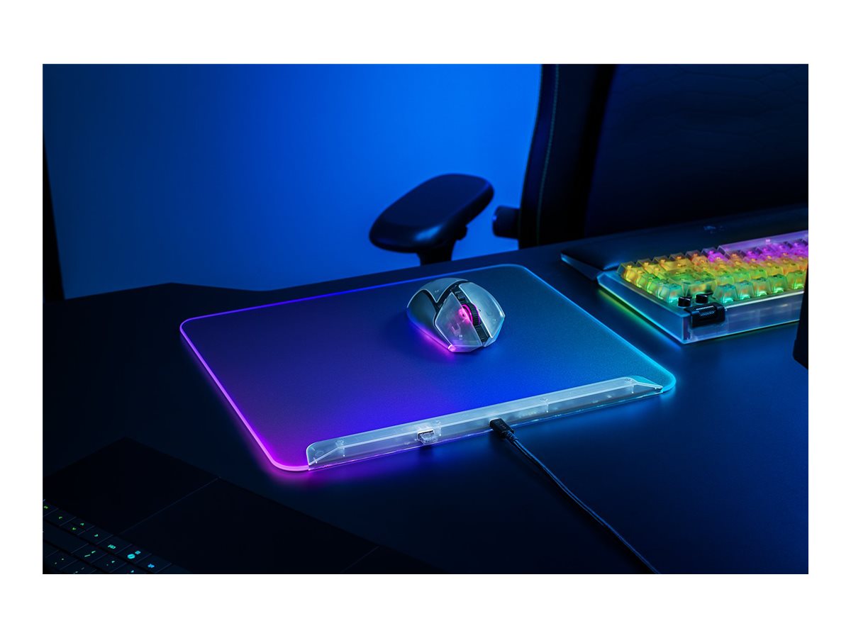 Razer RGB Gaming Mouse Mat | Firefly V2 Pro | Phantom White Edition - Image 11
