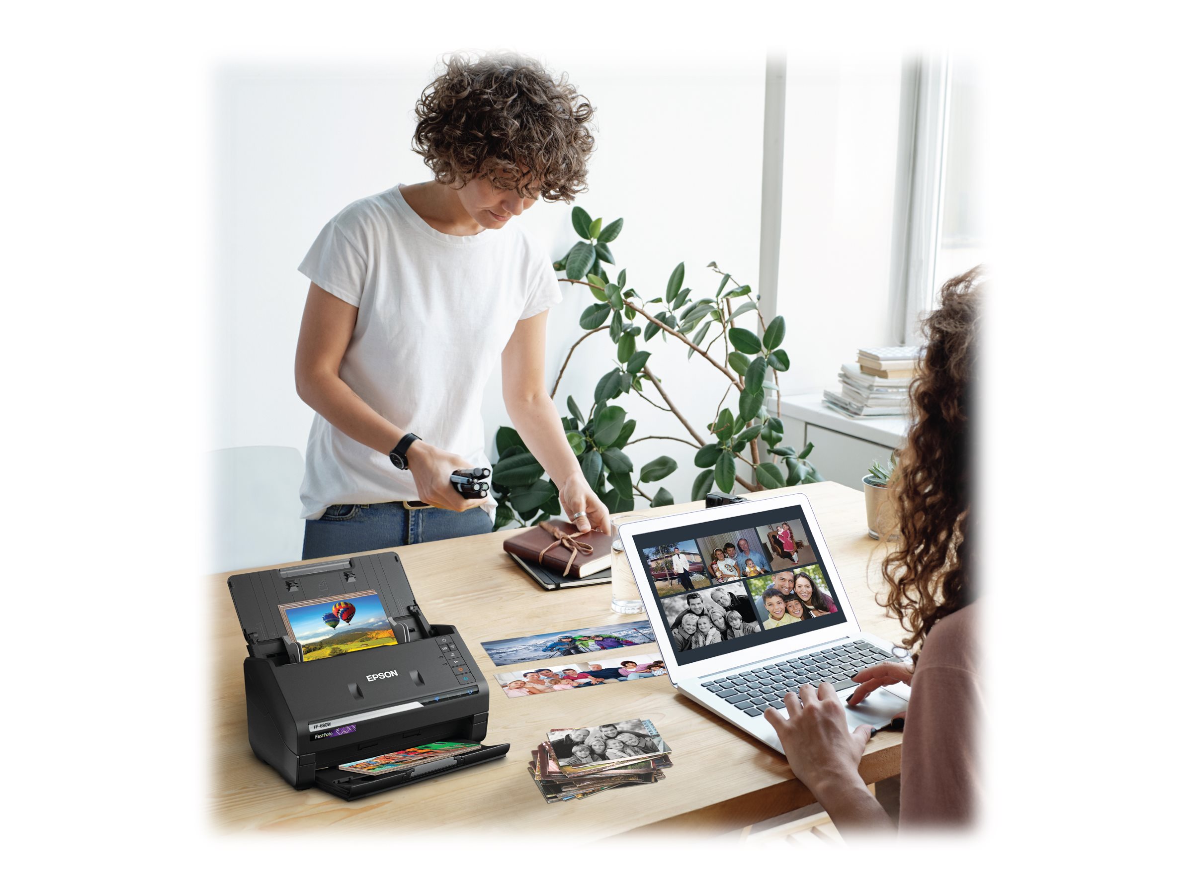 Epson | Document scanner | FastFoto FF-680W | Wireless - Image 12