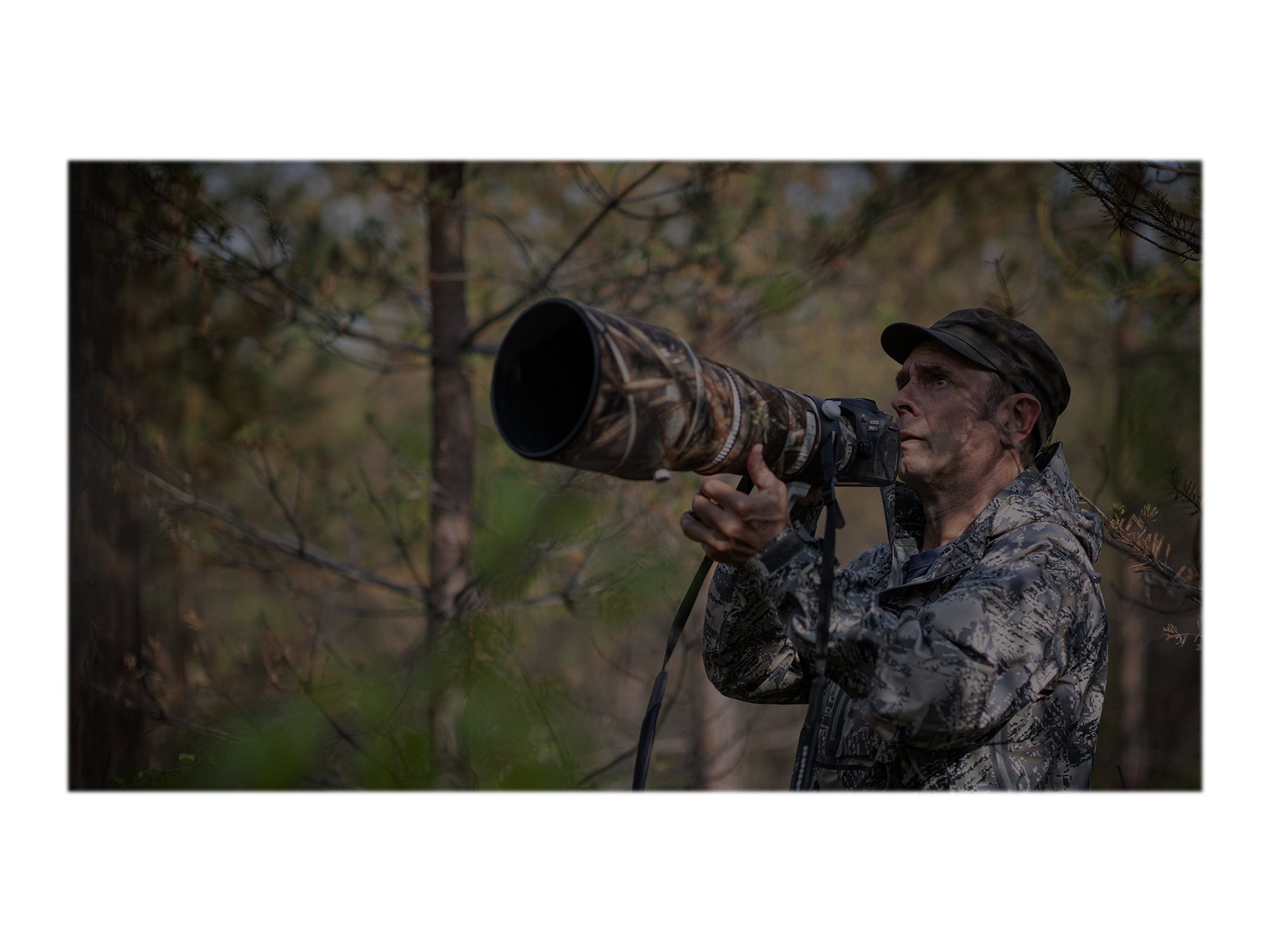 Canon | EOS | 90D | SLR Camera Body | Megapixel 32.5 MP | ISO sensitivity (max) 25600 | Display diagonal 3 " | Wi-Fi | Video recording | APS-C | Black - Image 2