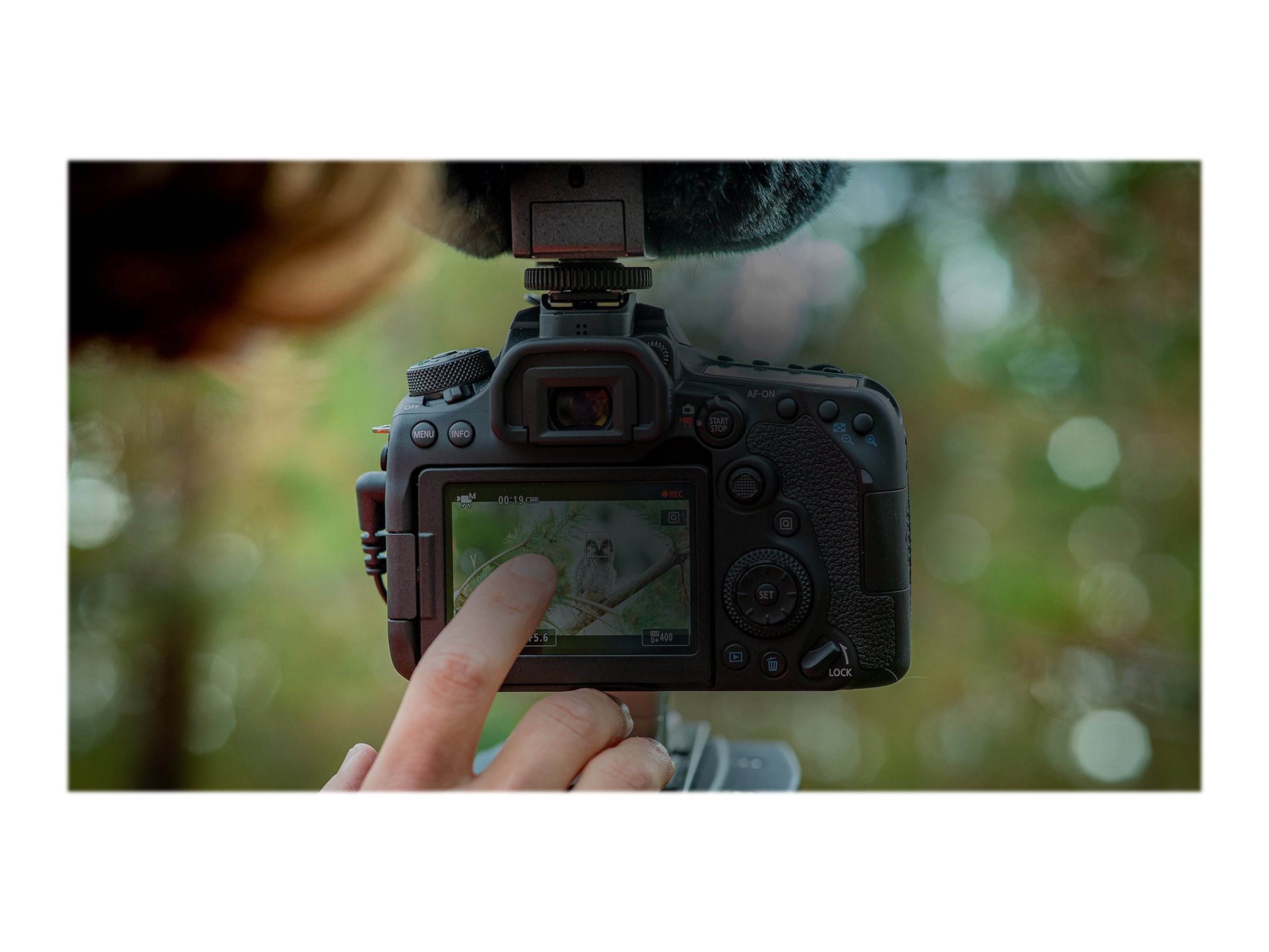 Canon | EOS | 90D | SLR Camera Body | Megapixel 32.5 MP | ISO sensitivity (max) 25600 | Display diagonal 3 " | Wi-Fi | Video recording | APS-C | Black - Image 7