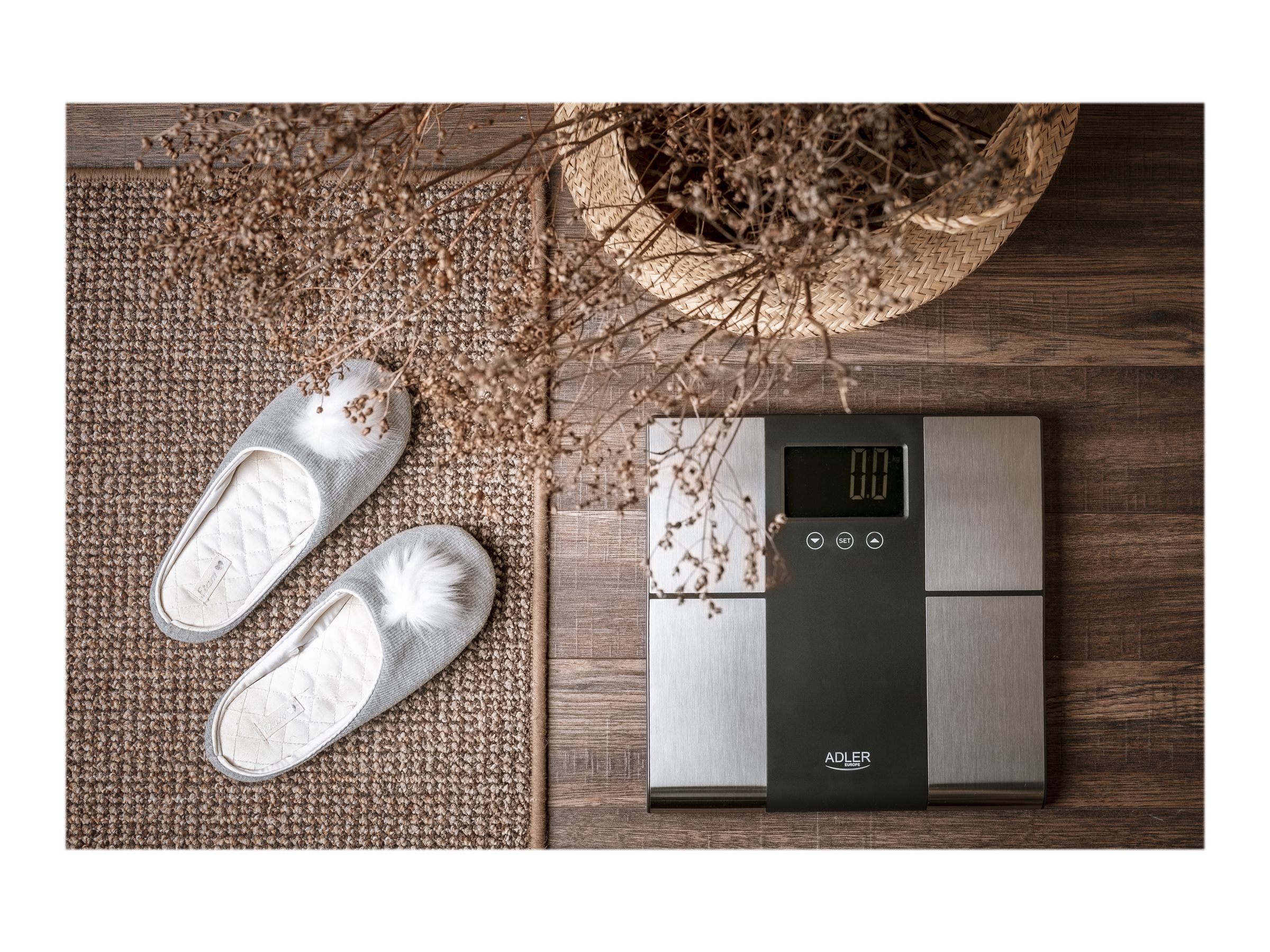 Adler | Bathroom scale with analyzer | AD 8165 | Maximum weight (capacity) 225 kg | Accuracy 100 g | Body Mass Index (BMI) measuring | Stainless steel/Black - Image 16