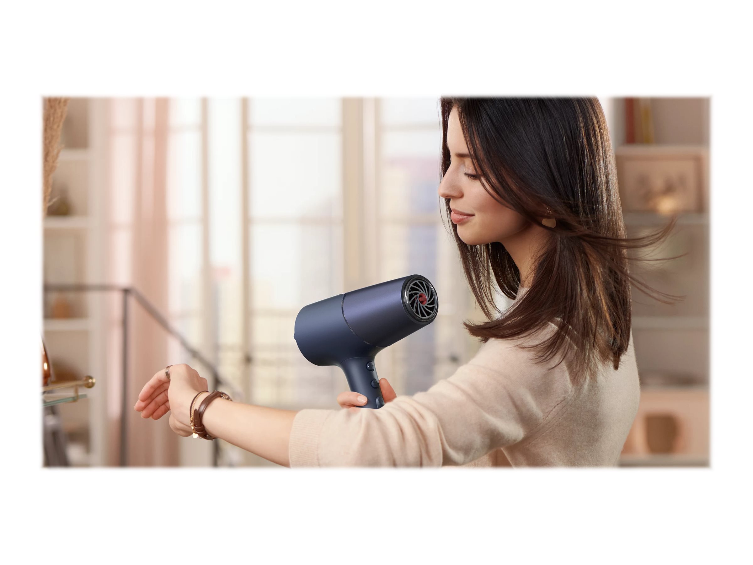 Philips | Hair Dryer | BHD510/00 | 2300 W | Number of temperature settings 3 | Ionic function | Diffuser nozzle | Blue/Metal - Image 16