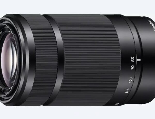 Sony | SEL-55210B E55-210mm F4.5-6.3 telephoto zoom lens | Sony