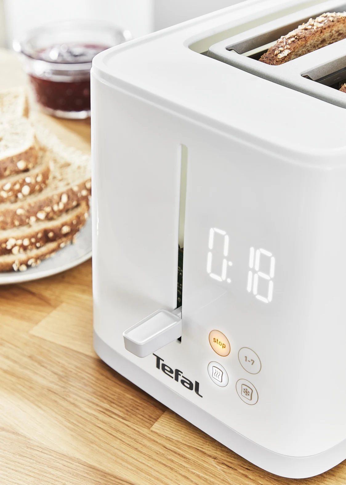 TEFAL | Toaster | TT693110 | Power 850 W | Number of slots 2 | Housing material Plastic | White - Image 6