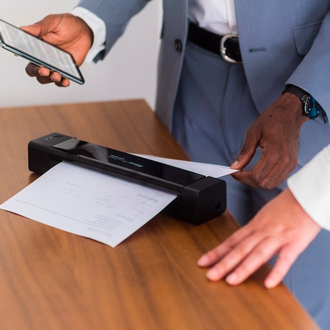 IRIS | IRIScan | Anywhere 6 Wifi Duplex | Handheld Scanners - Image 3