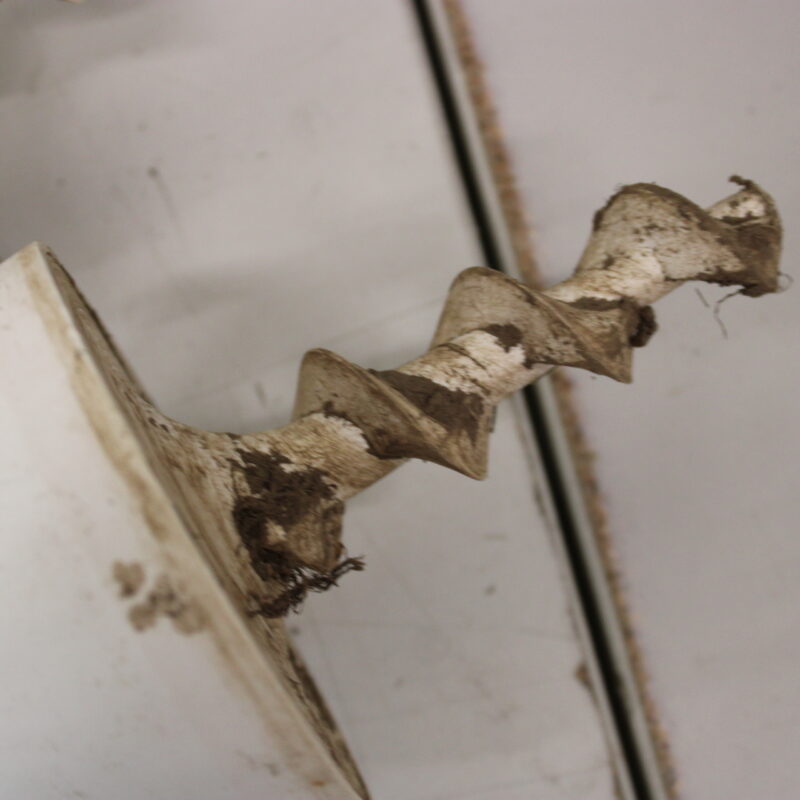 SALE OUT. Ecovacs | Lawn Mower | GOAT G1 | Orange/Black | Mowing Area 1600 m² | WiFi APP Yes (Android; iOs) | Working time 95 min | Maximum Incline 45 % | Speed 0.31 (m/s) | Waterproof IPX4 | 68 dB | 5200 mAh | G1(include camera cover*1+blade*3) Station(include camera brush*1) Power supply(1) Extension cable 10m(1) Hex key(1) Peg(8) Spare blade kit(blade*9+screw*9) Beacon(2) Navigation assisted pole(2) Dry cell(6) Manual(2) Pre-Start guide(1) Decoration sticker(4 | USED, DIRTY, SCRATCHED - Image 5