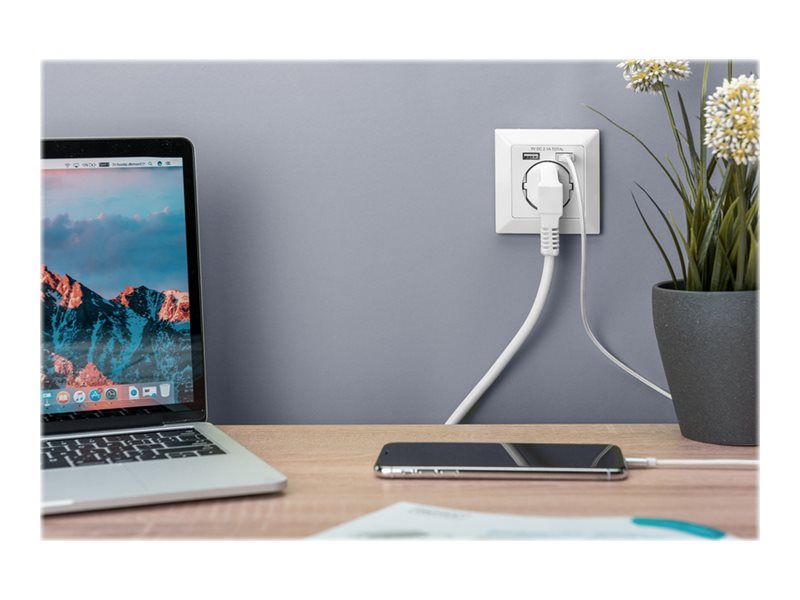 Digitus Safety socket for flush mounting with 2 USB ports | DA-70613 - Image 4