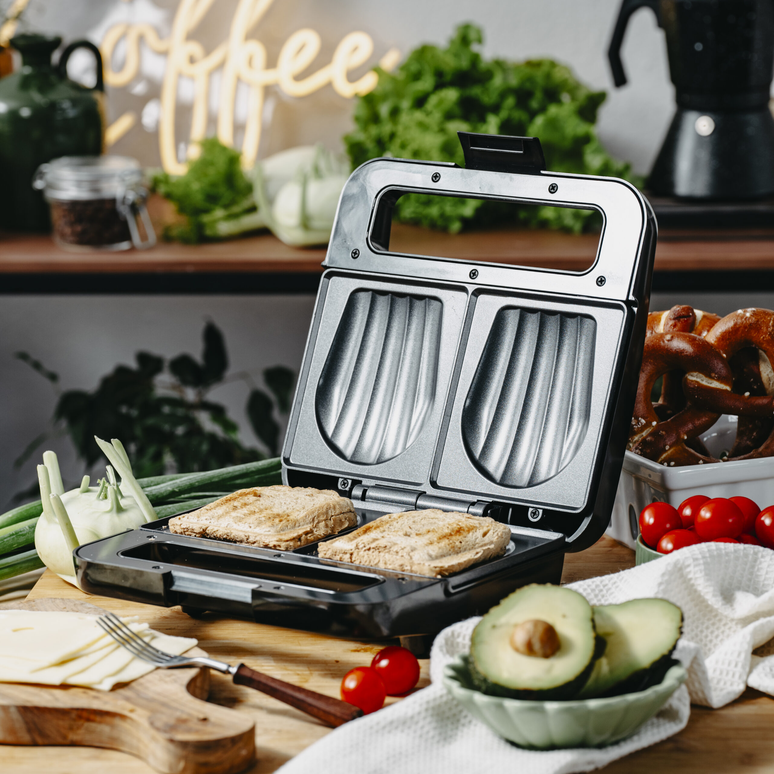 Adler AD 3079 | 750 W | Number of plates 1 | Black - Image 9