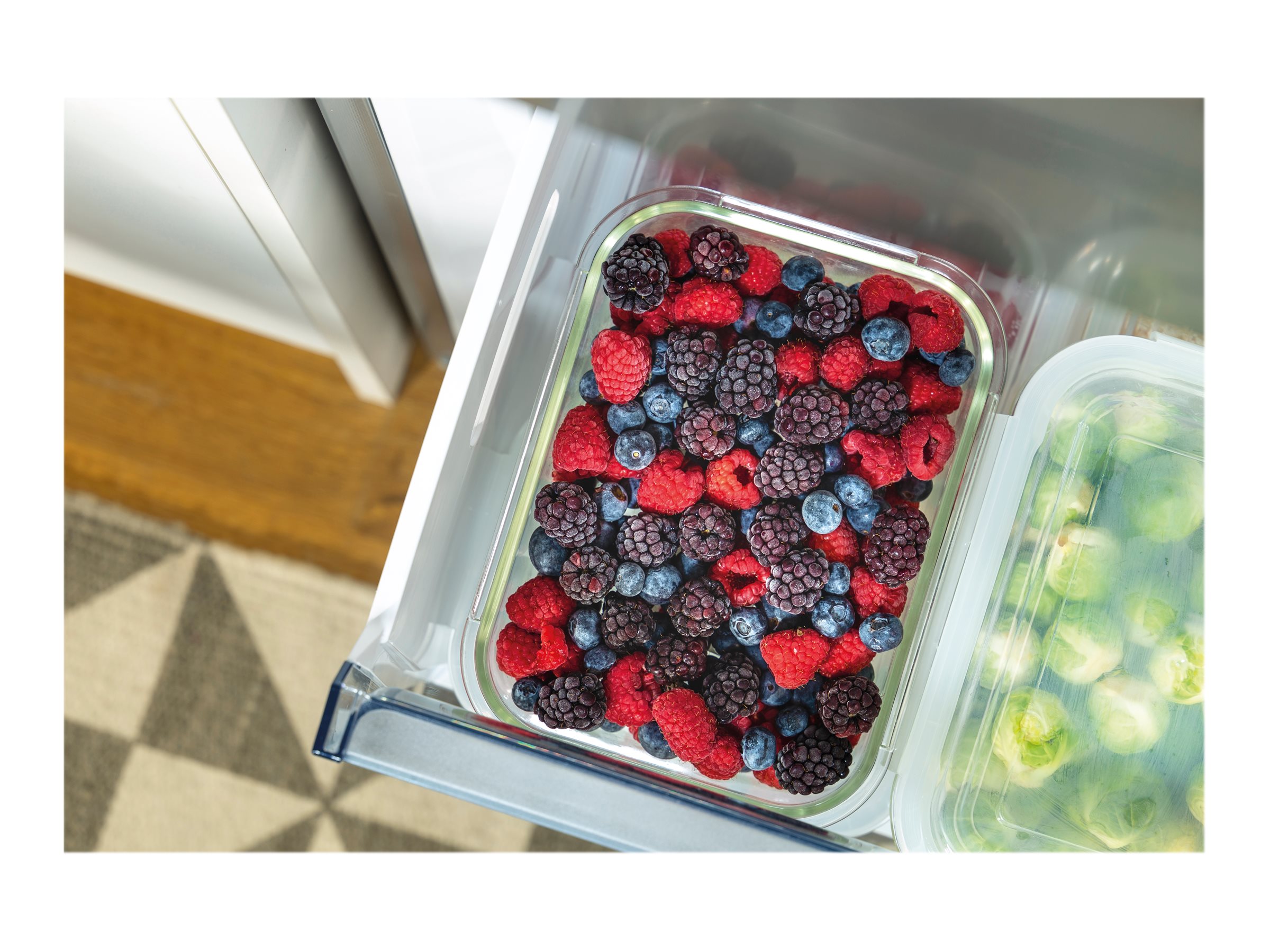 Gorenje Refrigerator | NRK6202ES4 | Energy efficiency class E | Free standing | Combi | Height 200 cm | No Frost system | Fridge net capacity 235 L | Freezer net capacity 96 L | Display | 38 dB | Grey - Image 23