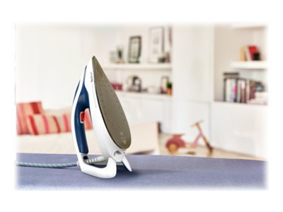 TEFAL | Steam Generator | GV9221E0 Pro Express Protect | 2600 W | 1.8 L | 7.6 bar | Vertical steam function | Calc-clean function | Blue/White - Image 23