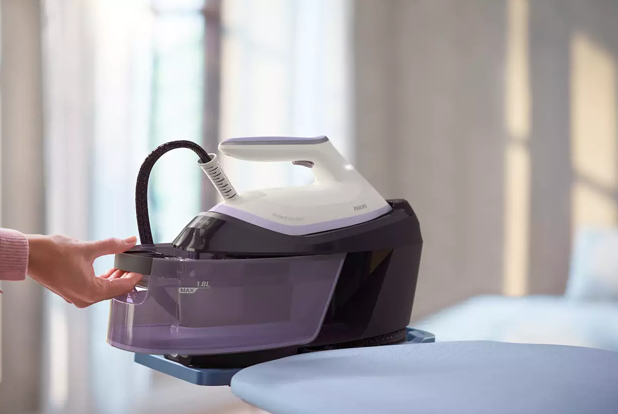 Philips | Steam Generator | PSG6024/30 | 2400 W | 1.8 L | Auto power off | Vertical steam function | Calc-clean function | Purple - Image 8