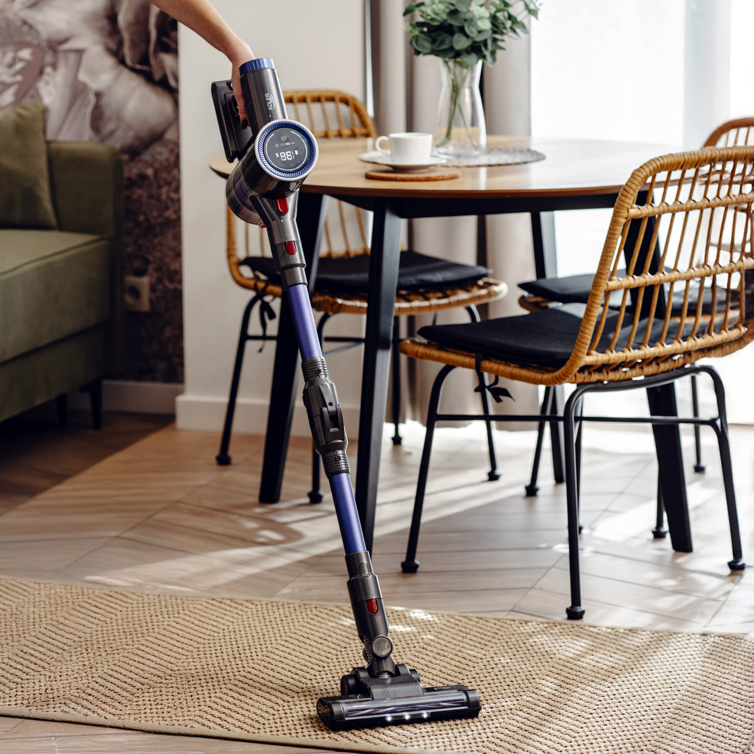 Adler Vacuum Cleaner | AD 7061 Allergy-friendly PRO | Cordless operating | 220-240 V | Operating time (max) 30 min | Black/Blue | Warranty 24 month(s) - Image 15