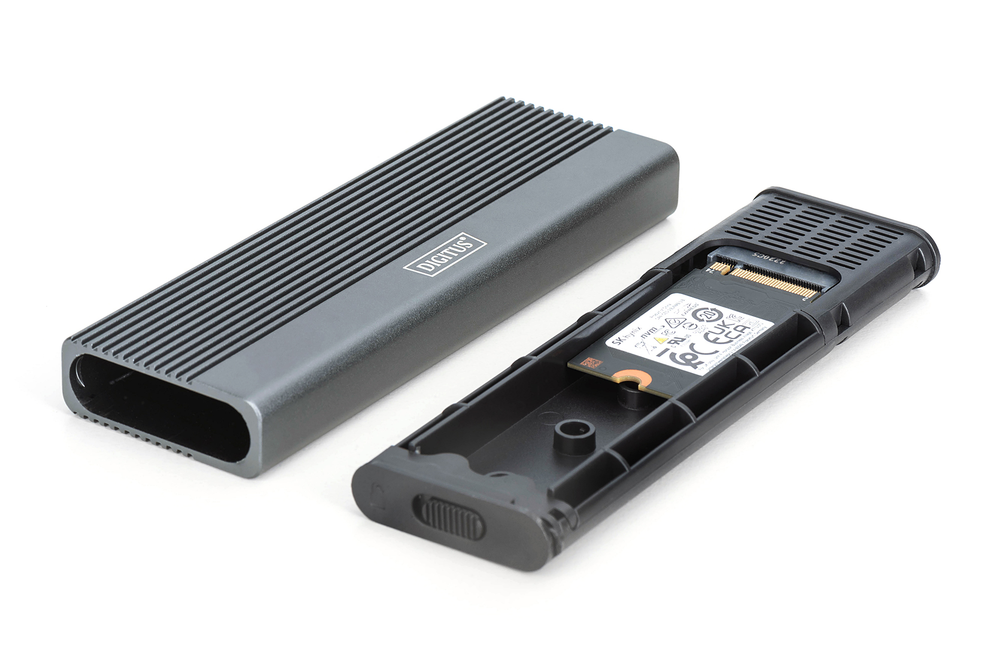 Digitus USB M.2 hard disk enclosure, SSD, external, NVMe + SATA, 10Gbps (NVMe) 6 Gbps (SATA), USB3.1 Gen2 | DA-71156 - Image 2