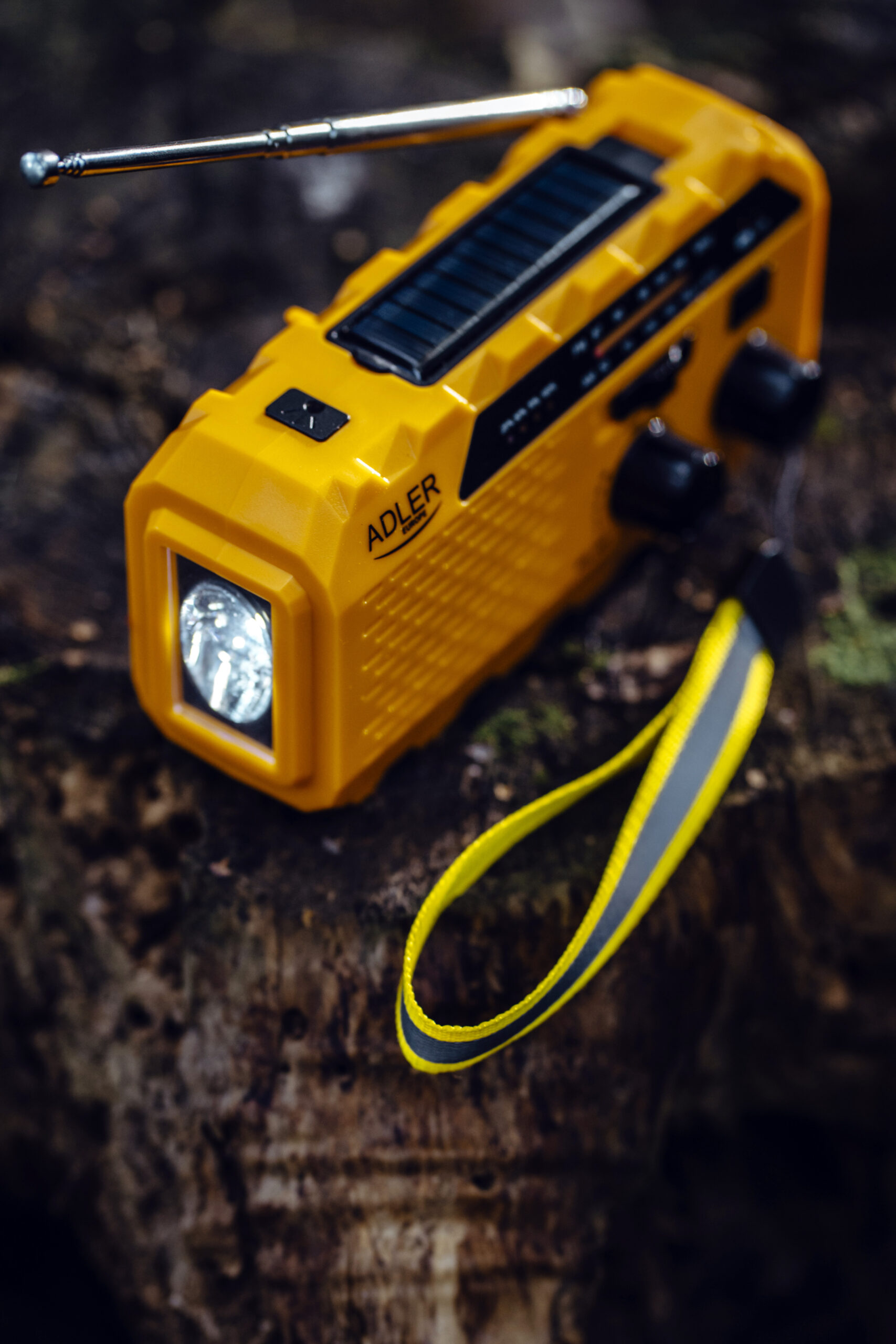 Adler | Portable radio with flashlight | AD 1197 | Alarm function - Image 10