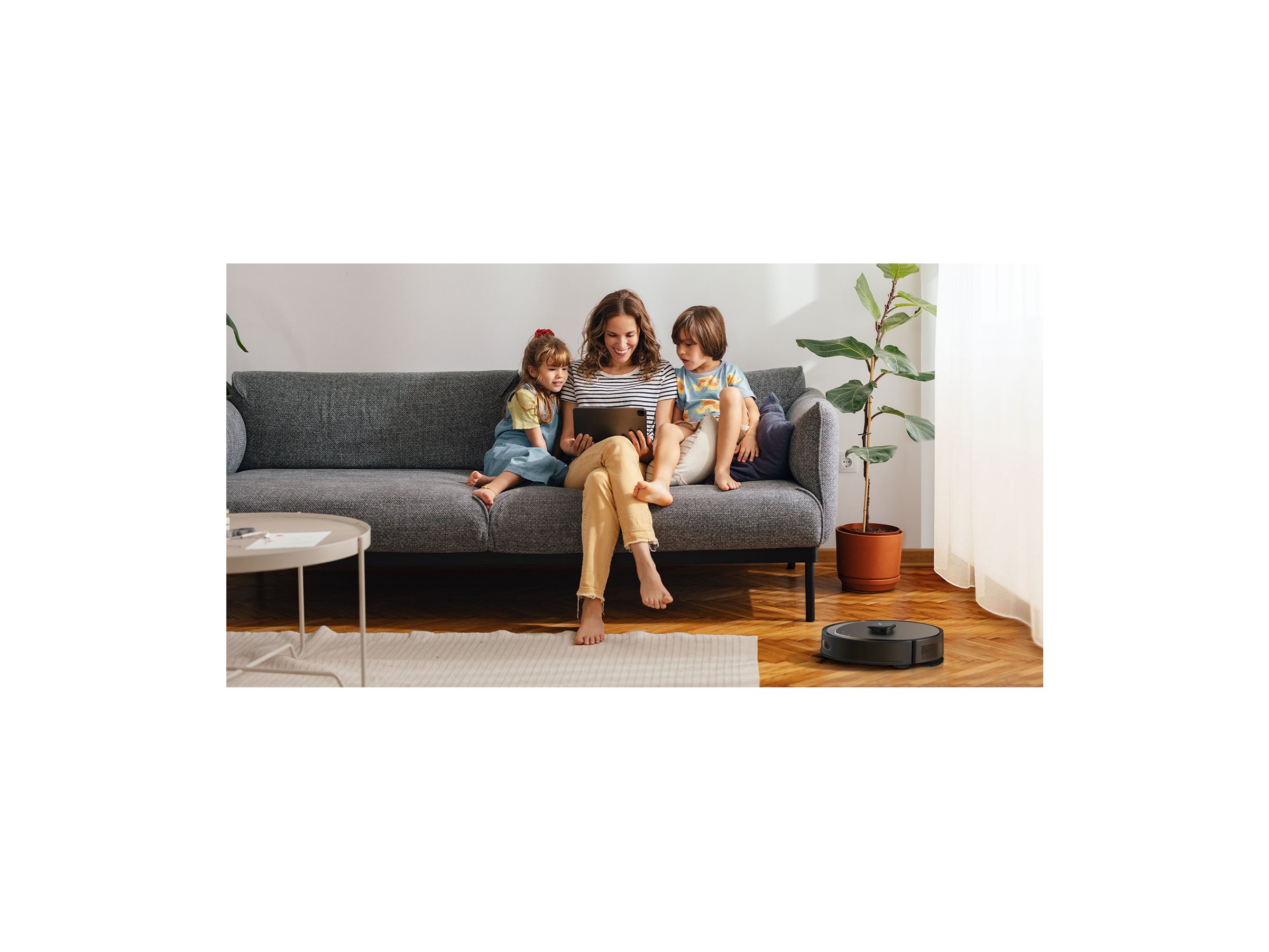 TP-LINK Hyper Suction Robot Vacuum and Mop | Tapo RV30 Max Plus | Wet&Dry | 2600 mAh | Dust capacity 3 L | 5300 Pa | Black - Image 10