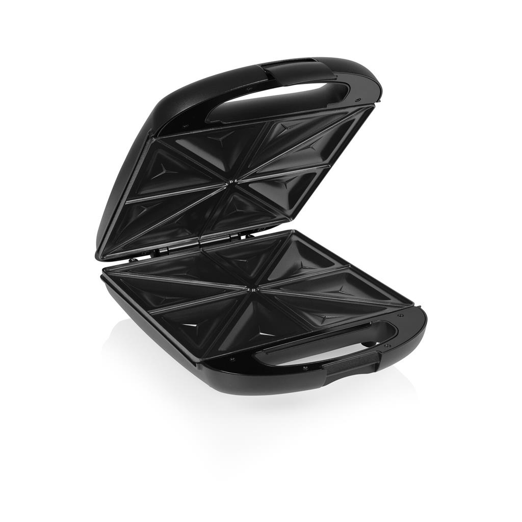Tristar Sandwich Maker XL | SA-3069 | 1500 W | Number of plates 2 | Black - Image 3