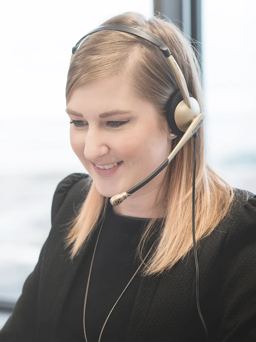 Koss | Headphones | CS95 | Wired | On-Ear | Microphone | Black/Gold - Image 4