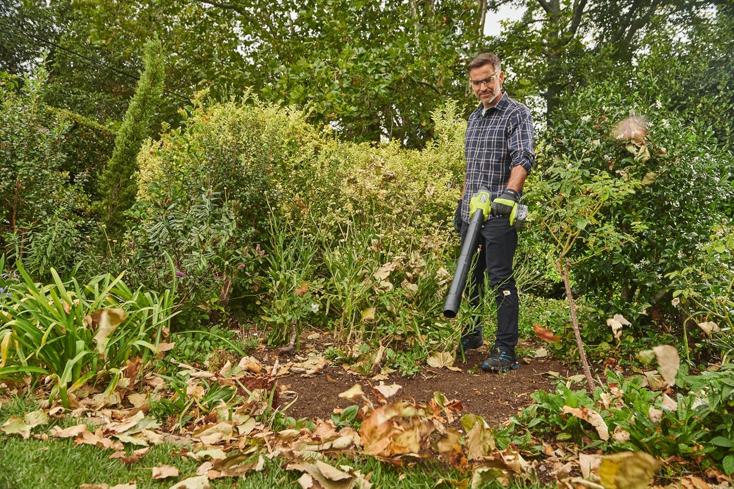 Ryobi | 18V ONE+ Brushless Compact Blower (without batteryl) RY18BLCXA-0 - Image 4