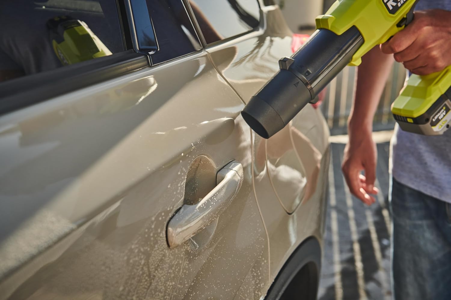 Ryobi | 18V ONE+ Brushless Compact Blower (without batteryl) RY18BLCXA-0 - Image 5