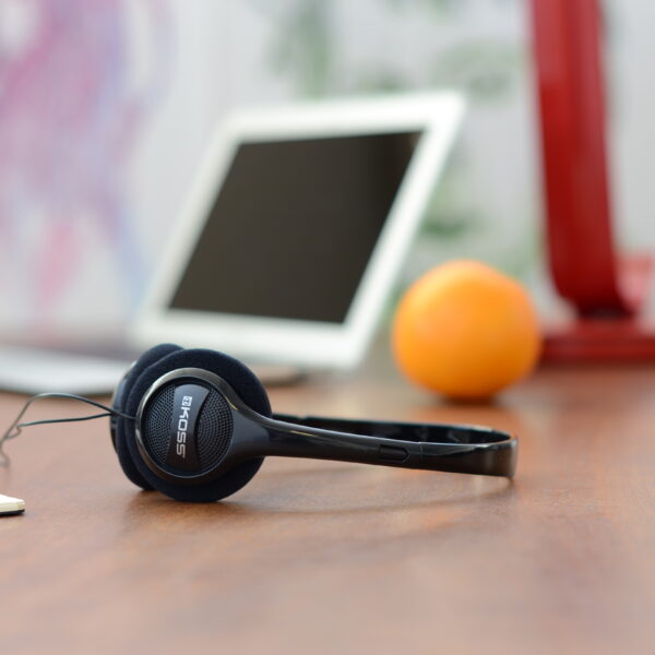 Samsung Galaxy | A17 (A175) | Black | 6.7 " | Super AMOLED | 1080 x 2340 pixels | Mediatek | Helio G99 | Internal RAM 8 GB | 256 GB | Dual SIM | MicroSD | 4G | Main camera resolution 50 MP | Secondary camera resolution 5 MP | Android | 15 | 5000 mAh