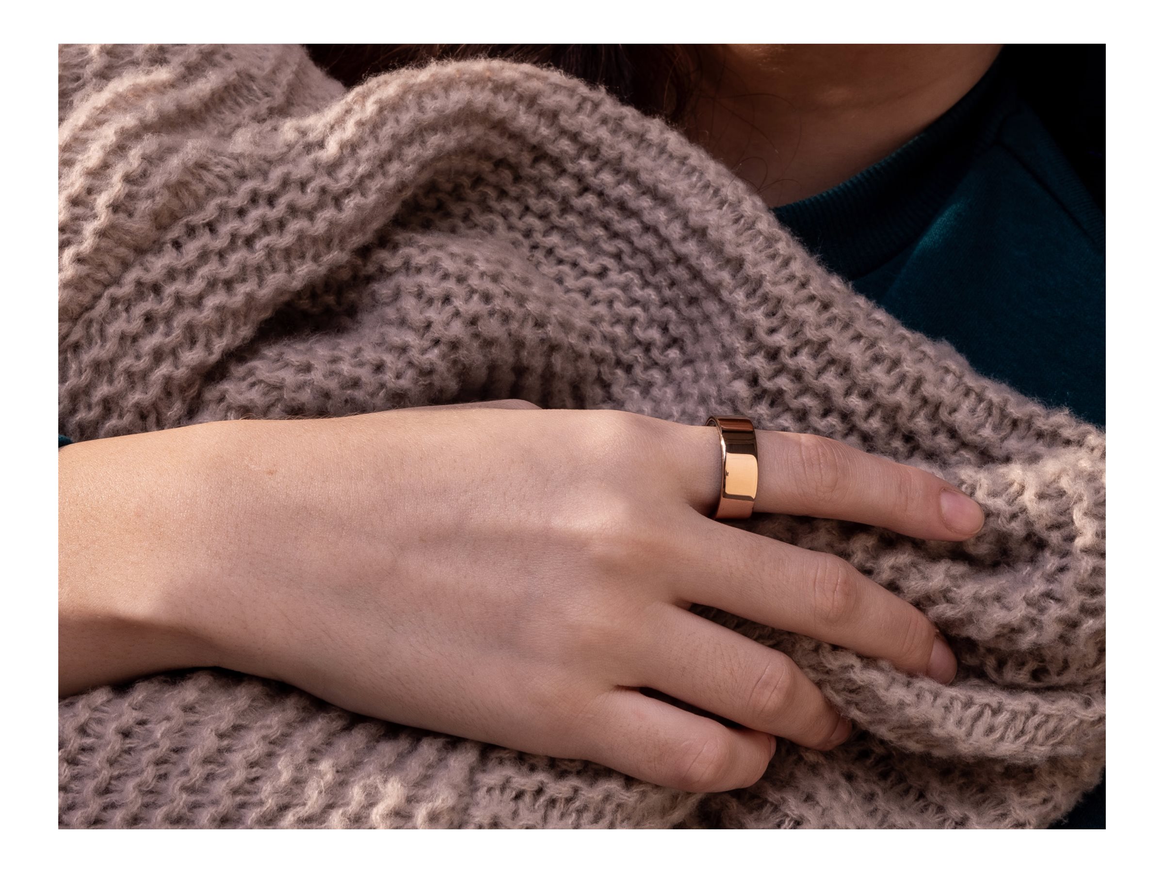 Ultrahuman | Ring Air | Bionic Gold | Size 8 | Smart Ring - Image 5