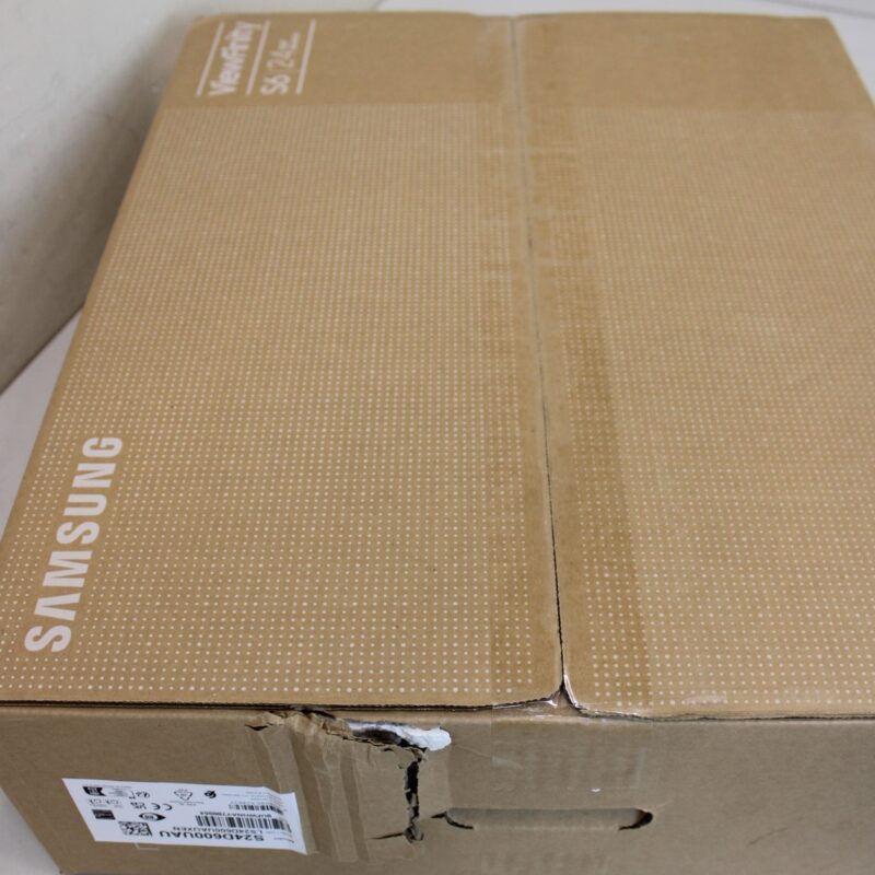 Samsung SALE OUT. | LS24D600UAUXEN | 24 " | IPS | QHD | 16:9 | 100 Hz | 5 ms | 2560 x 1440 pixels | 350 cd/m² | HDMI ports quantity 1 | Black | Warranty 34 month(s) | DAMAGED PACKAGING