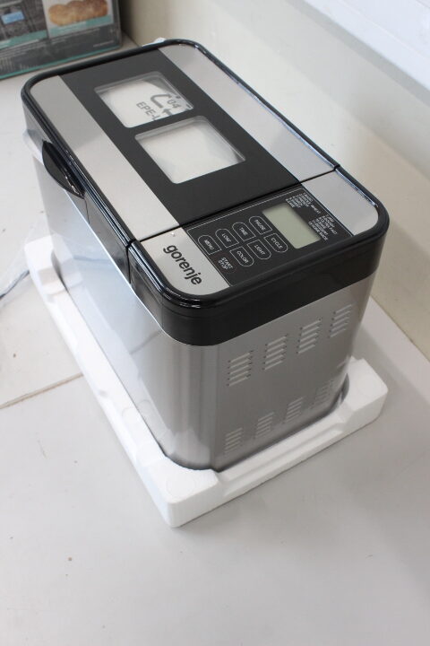 SALE OUT. SALE OUT. Gorenje | Bread maker | BM1400E | Power 815 W | Number of programs 12 | Display LCD | Stainless steel | DAMAGED PACKAGING - Image 4