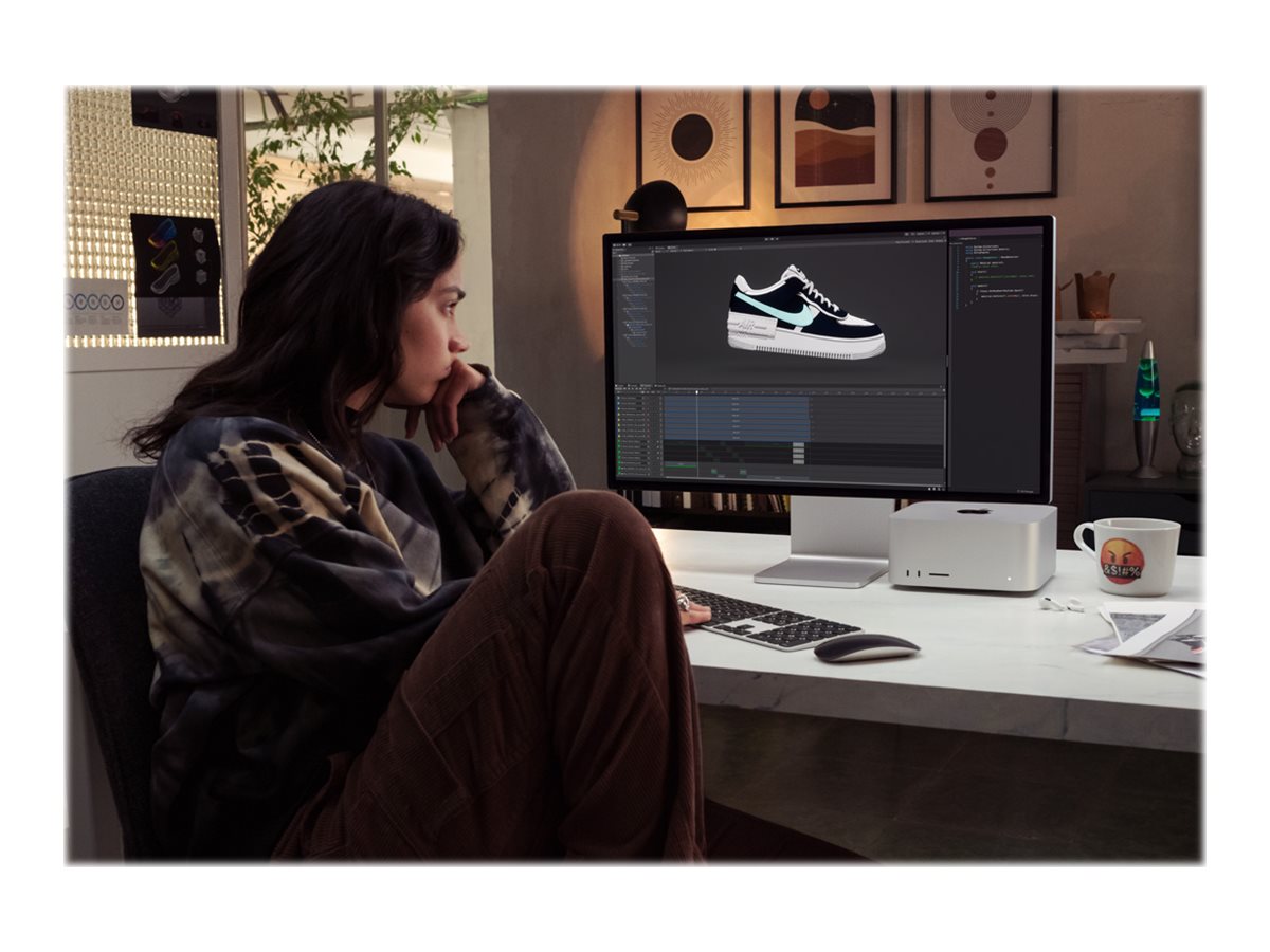 Apple Studio Display - Nano-texture glass - Tilt- and height-adjustable stand | Apple - Image 7