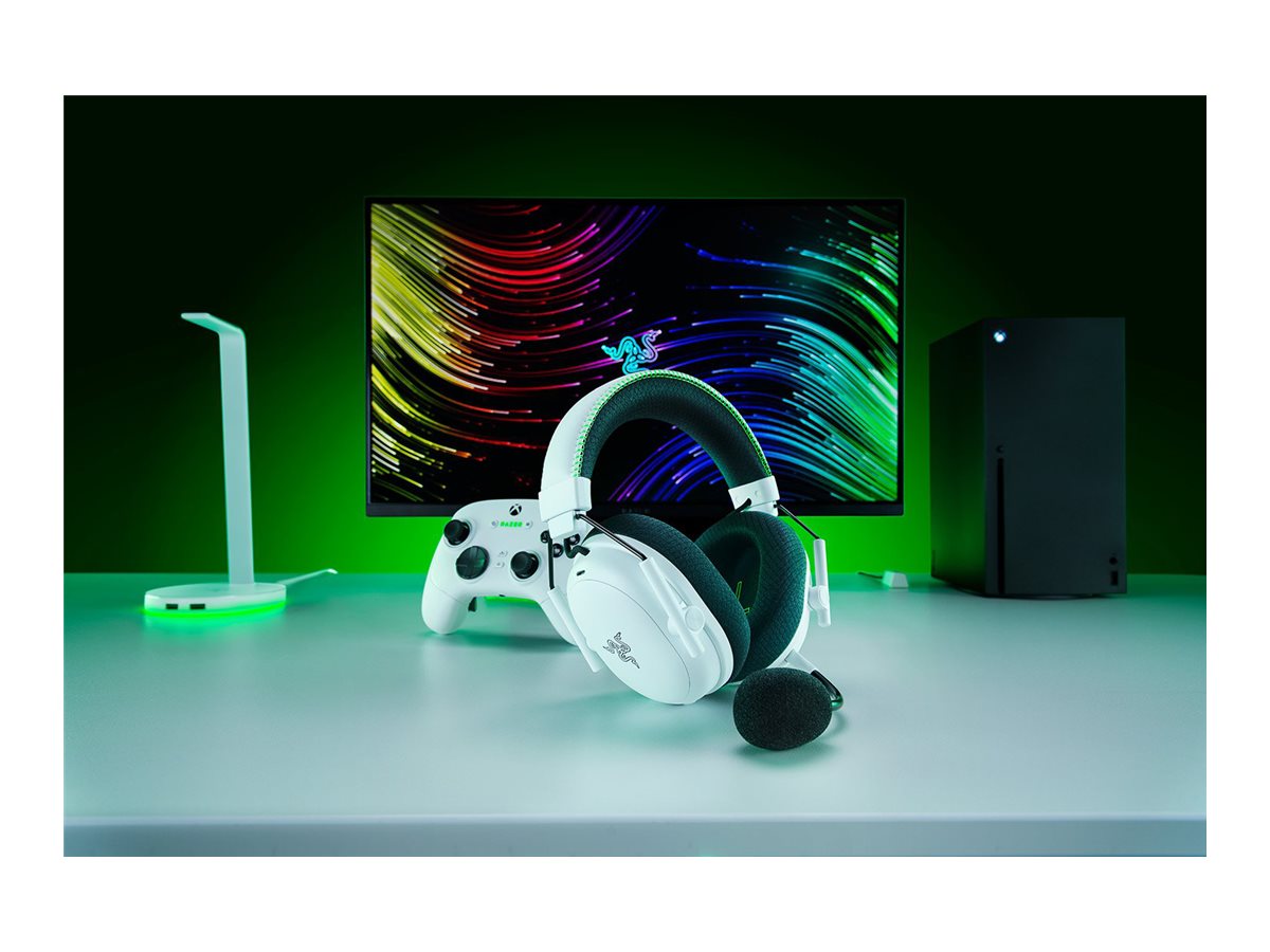 Razer BlackShark V3 Pro for Xbox Gaming Headset, Over-Ear,Wireless, White | Razer - Image 12