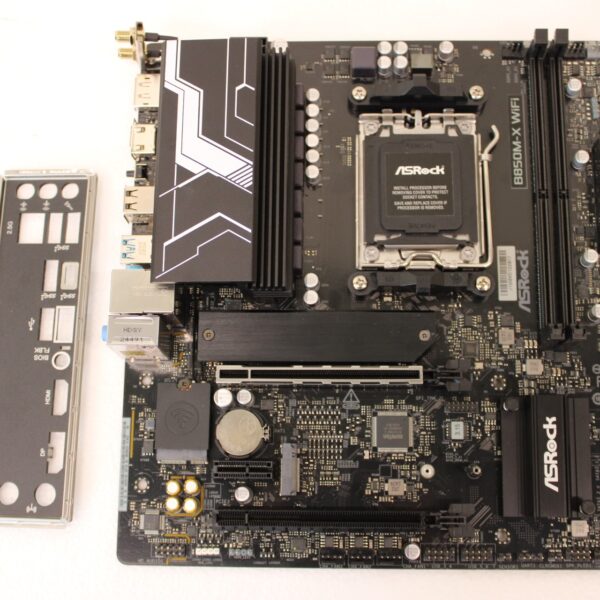 SALE OUT. ASRock USED, REFURBISHED, WITHOUT ANTENA. ACCESSORIES, ONLY BACKPANEL INCLUDED