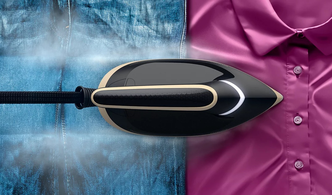Philips Steam Station | PSG6064/80 6000 Series PerfectCare | 2400 W | 1.8 L | 8 bar | Auto power off | Vertical steam function | Calc-clean function - Image 13
