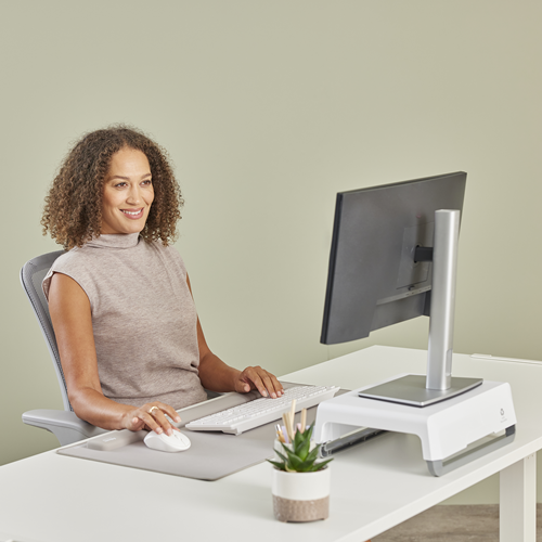 Fellowes | Breyta Palm Wrist Rest | Sand - Image 3